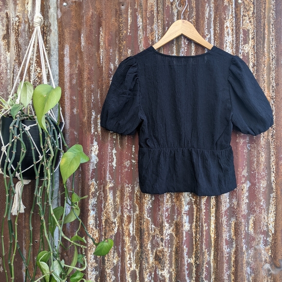 oak + fort cropped puff sleeve peplum top - Picture 2 of 3